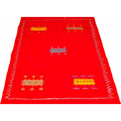 Mrirt rug entirely hand-crafted  by Berber families in the north of Morocco 2